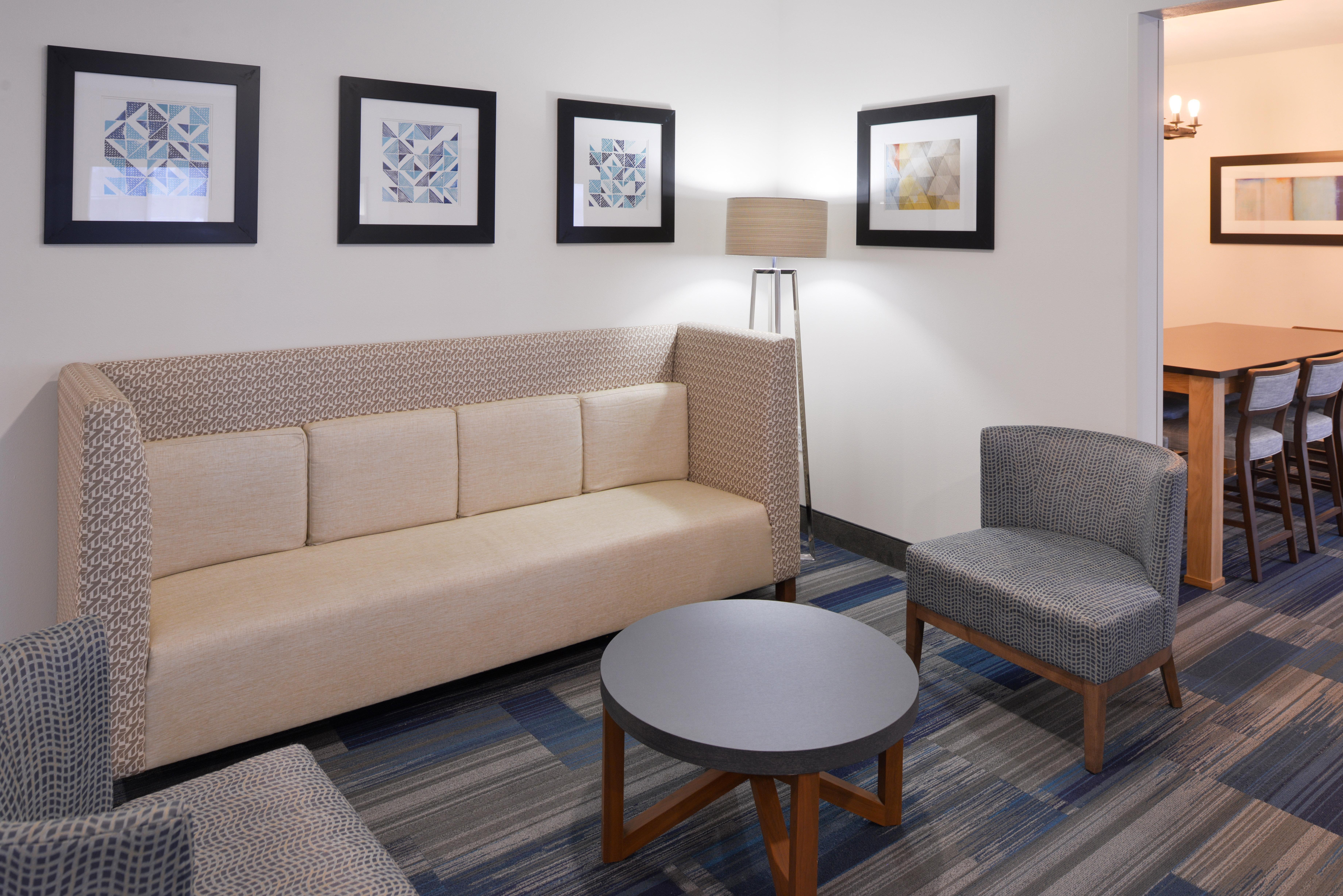 Holiday Inn Express Hotel & Suites Sioux Falls At Empire Mall By Ihg Extérieur photo