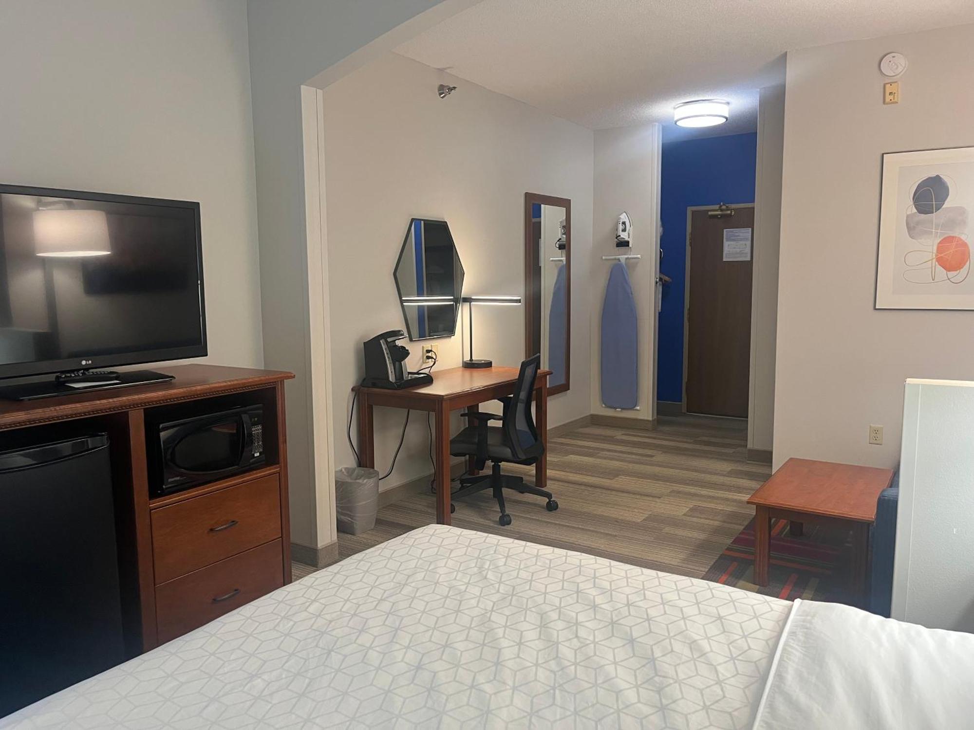 Holiday Inn Express Hotel & Suites Sioux Falls At Empire Mall By Ihg Extérieur photo